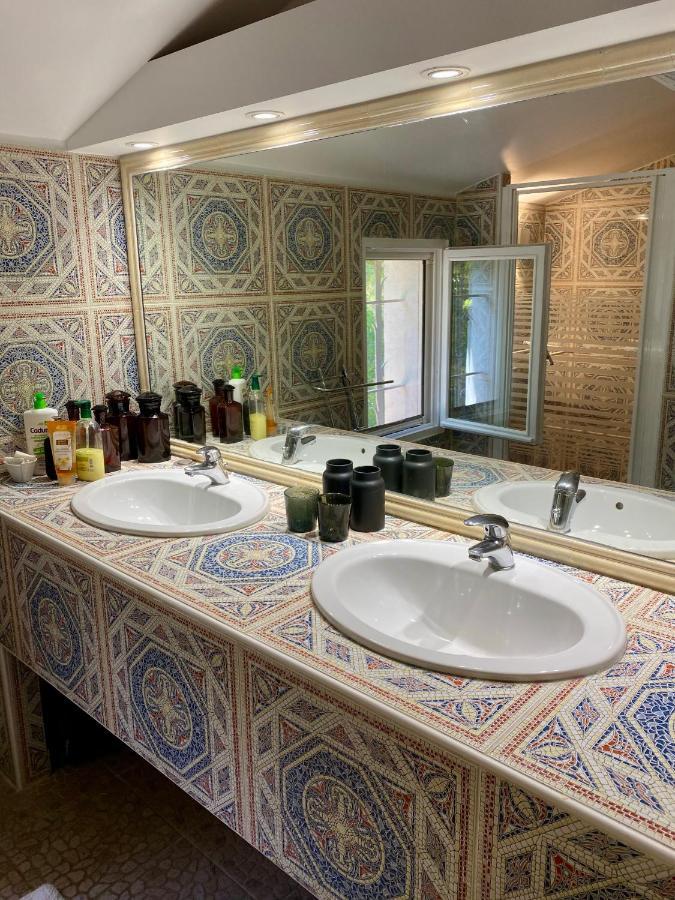 Villa Des Roses Roussillon  Luaran gambar