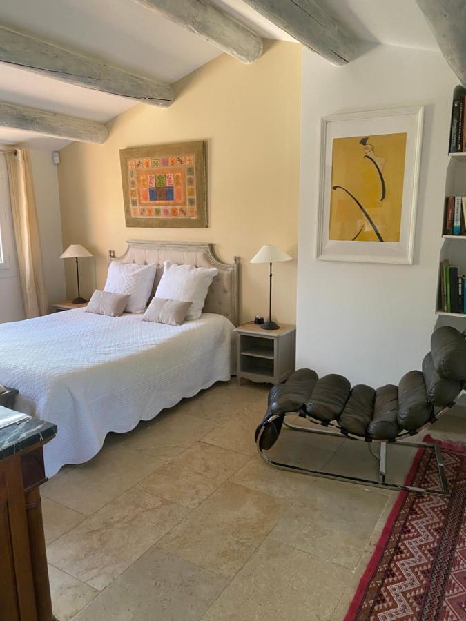 Villa Des Roses Roussillon  Luaran gambar