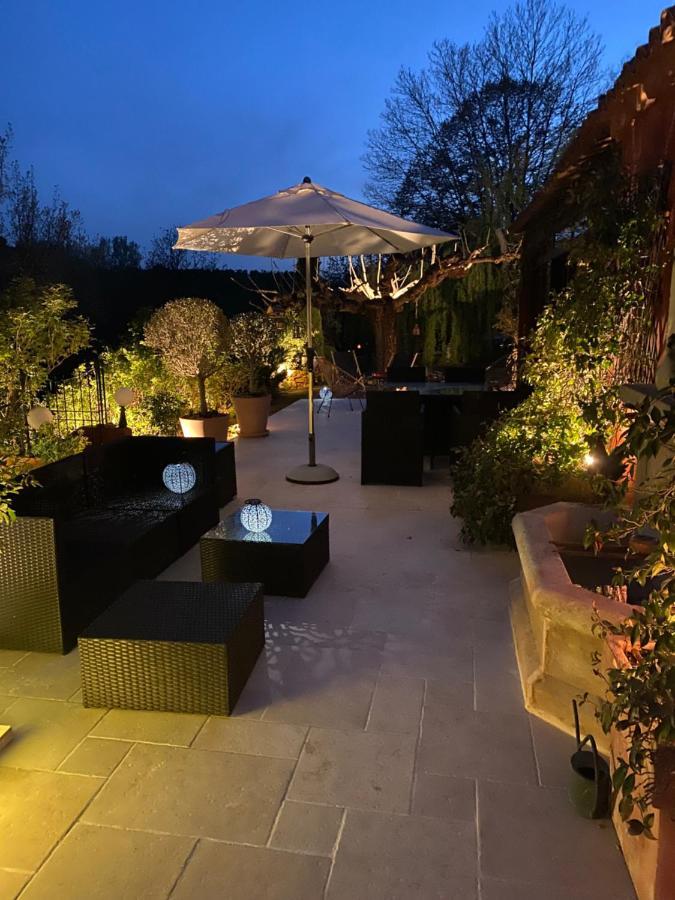 Villa Des Roses Roussillon  Luaran gambar